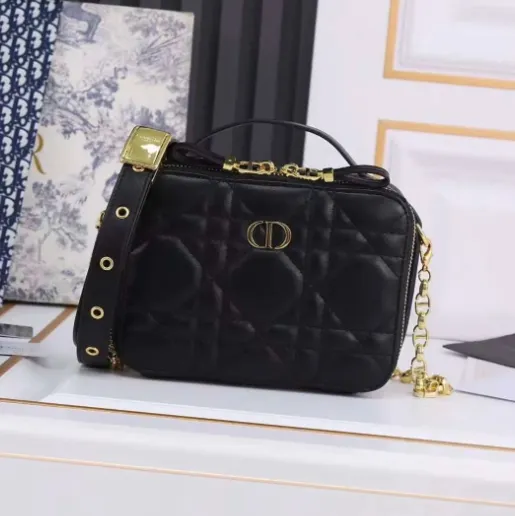Designer Handbag - 6884