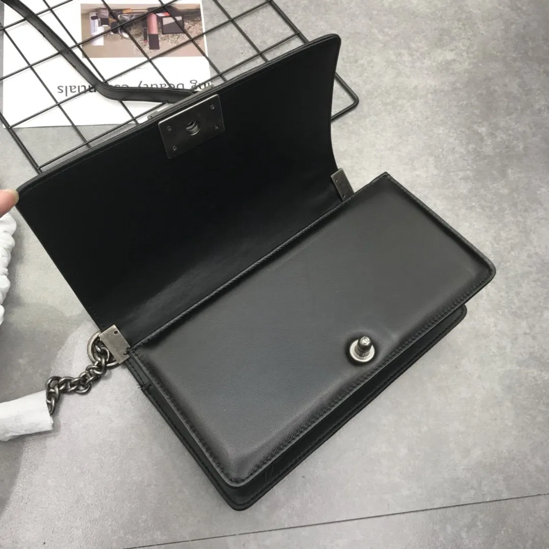 Designer Handbags CL 177