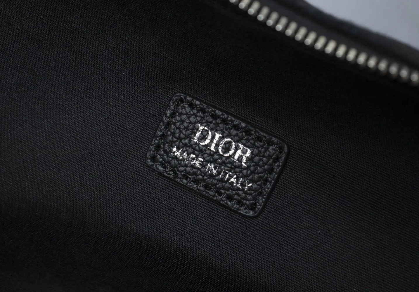Designer Handbags DR 102